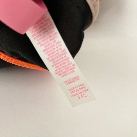 Victoria’s Secret Bandeu Bikini Top - Picture 4 of 5